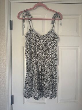 Black and White Floral Tie-Shoulder Romper